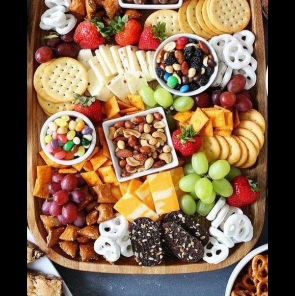 Clean, Stylish Brand Name Clothing, Shoes, Accs & Items #VSPink #Levis #AE #Kors - Picture 11 of 16